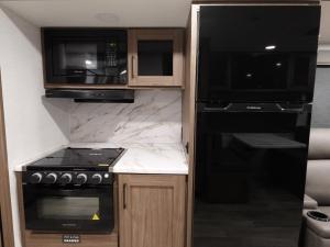 Delta Ultra Lite ML226 Photo