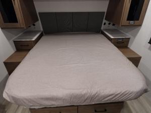 Delta Ultra Lite ML226 Photo