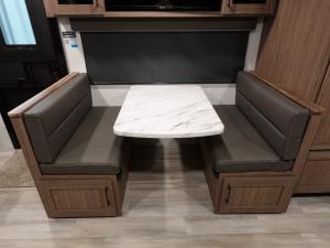 Delta Ultra Lite ML226 Photo