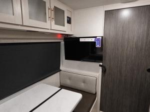 R Pod RP-192 Photo