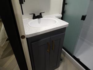 Crusader 275RDD Photo