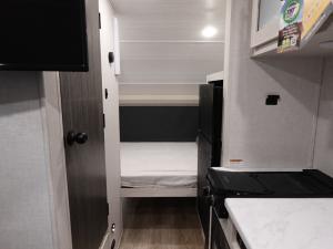 R Pod RP-171 Photo
