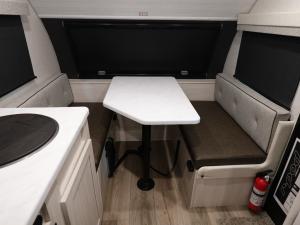 R Pod RP-171 Photo