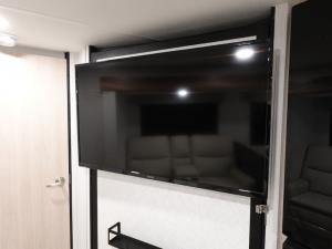 Tracer 275BH Photo