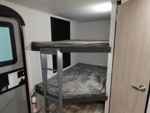 Tracer 275BH Photo
