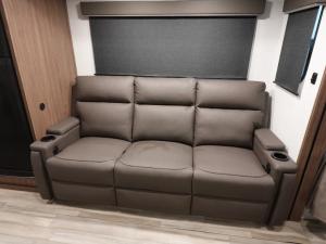 Delta Ultra Lite ML226 Photo