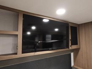 Delta Ultra Lite ML226 Photo