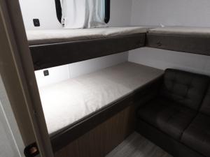 Wildwood X-Lite 273QBXL Photo