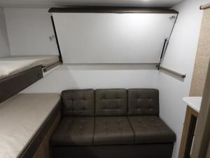 Wildwood X-Lite 273QBXL Photo