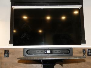 Accolade XT 32U Photo