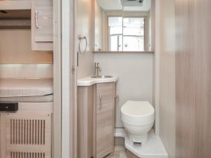 Tiburon Sprinter 24XL Photo