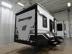 Momentum G-Class 31G Photo