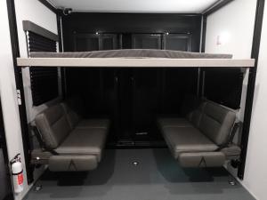 Momentum G-Class 31G Photo