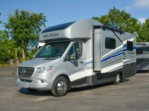 Tiburon Sprinter 24XL Photo