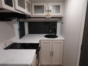 R Pod RP-205 Photo