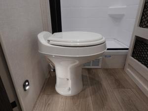 R Pod RP-205 Photo