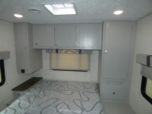 Freelander 27QB Photo