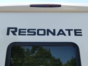 Resonate 32B Photo