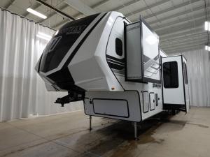 Momentum G-Class 415G Photo