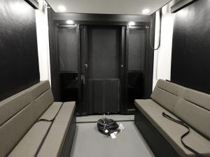 Momentum G-Class 415G Photo