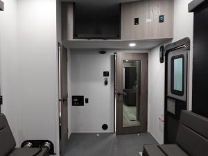Momentum G-Class 415G Photo