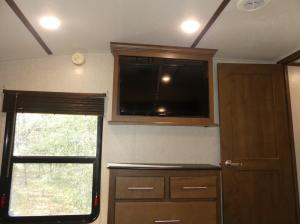 Cougar 368MBI Photo