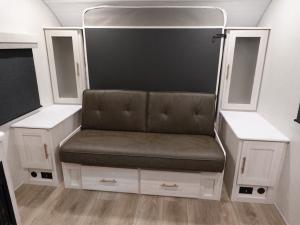 R Pod RP-197 Photo