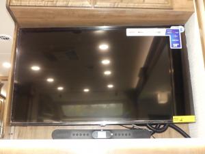 Accolade 37L Photo