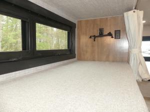 Accolade 37L Photo