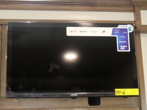 Accolade 37L Photo