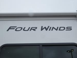 Four Winds 31EV Photo