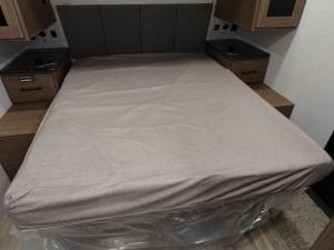 Delta 252RL Photo