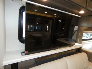 Accolade XL 37M Photo