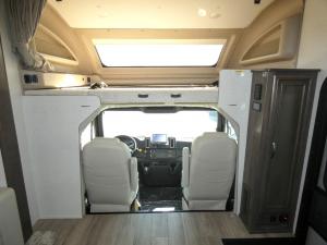 Accolade XL 37M Photo