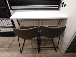 R Pod RP-197 Photo