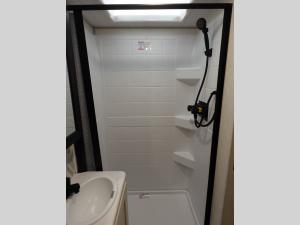 R Pod RP-197 Photo