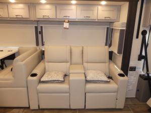 Aria 3702 Photo
