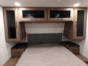 Delta 252RL Photo