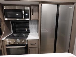 Reflection 324MBS Photo