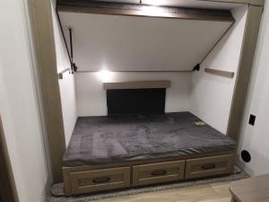 Reflection 324MBS Photo