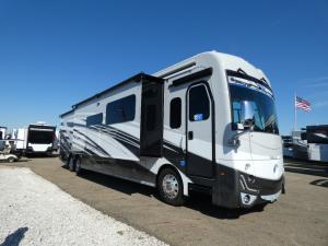 Armada 44B Photo