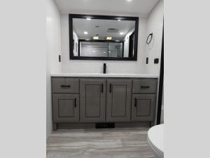 Pinnacle 38FBRK Photo