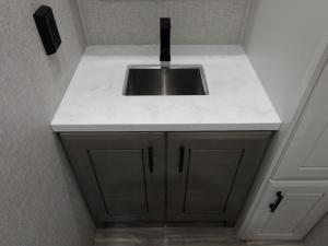Pinnacle 38FBRK Photo