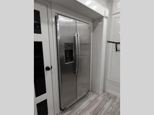 Pinnacle 38FBRK Photo