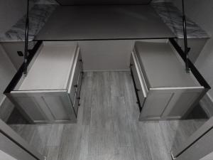 Apex Ultra-Lite 300BHS Photo