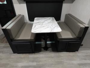 Apex Ultra-Lite 300BHS Photo