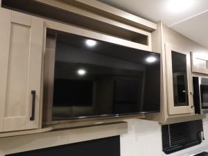 Reflection 150 Series 270BN Photo