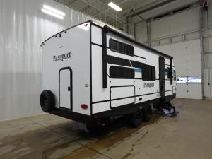 Passport Classic 214BH Photo