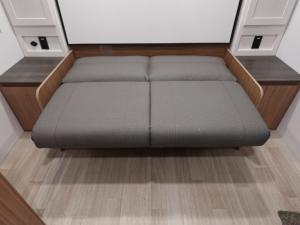 Passport Classic 214BH Photo