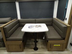 Delta 262RB Photo